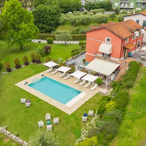 https://affittacamere-la-collina-degli-ulivi.hotelitalianriviera.com